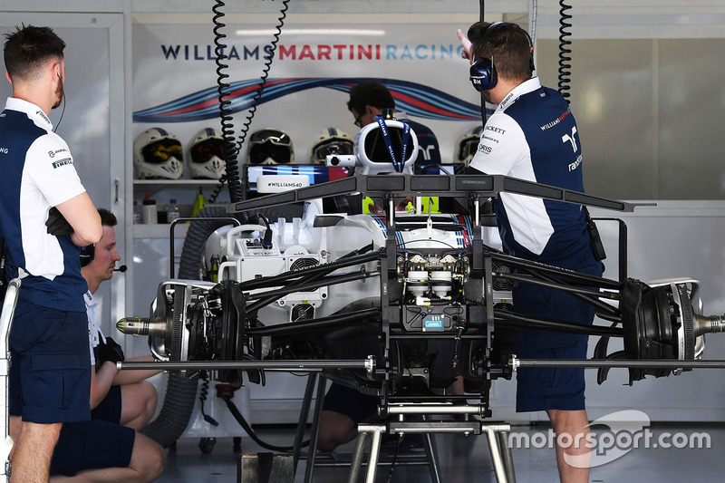 Williams FW40 en el garaje