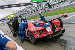#68 Chip Ganassi Racing Ford GT: Billy Johnson, Stefan Mücke, Olivier Pla