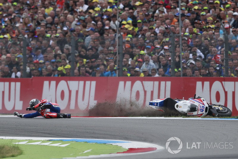 Scott Redding, 9 kali kecelakaan