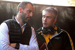 Cyril Abiteboul, directeur général Renault Sport F1 Team, Nick Chester, directeur technique châssis Renault Sport F1 Team RS17