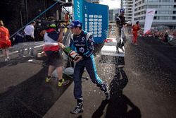 Podium: Champagne für Sébastien Buemi, Renault e.Dams