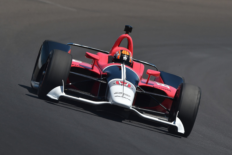 Oriol Servia, 2018 Honda IndyCar'ı test ediyor