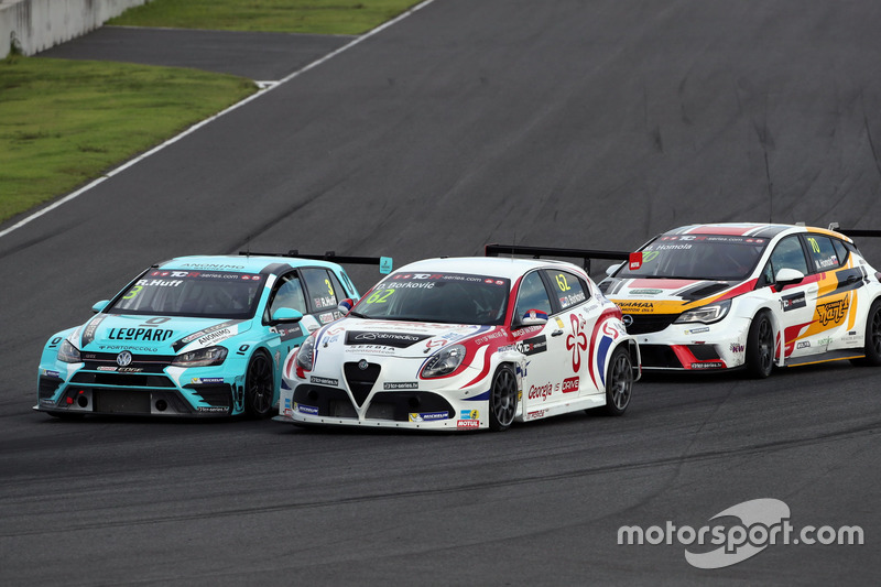 TCR