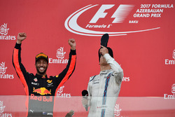 Daniel Ricciardo, Red Bull Racing and Lance Stroll, Williams shoey on the podium