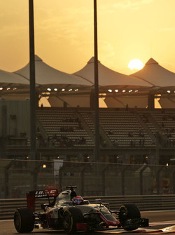 Romain Grosjean, Haas F1 Team VF-16
