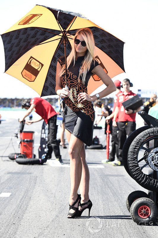 Grid girl