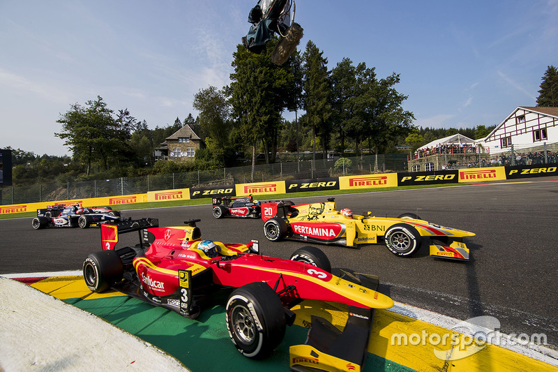 Nyck De Vries, Racing Engineering, Norman Nato, Pertamina Arden at the start of the race