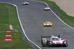 #1 Porsche Team Porsche 919 Hybrid: Neel Jani, Andre Lotterer, Nick Tandy