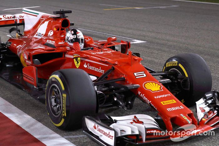 Ganador de la carrera Sebastian Vettel, Ferrari SF70H