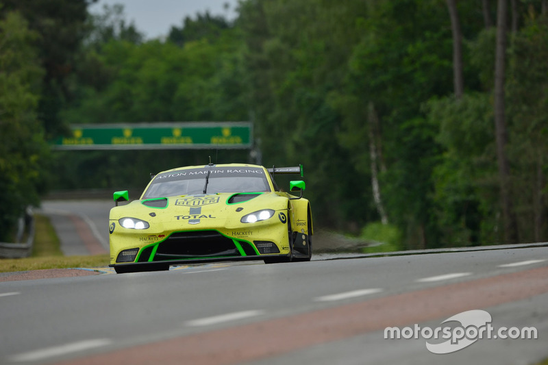 #97 Aston Martin Racing Aston Martin Vantage AMR: Alex Lynn, Maxime Martin, Jonathan Adams