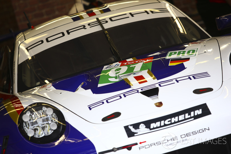 #91 Porsche GT Team Porsche 911 RSR