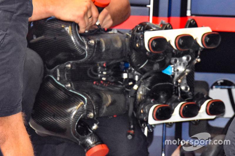 Воздушная камера двигателя Red Bull RB14
