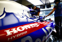 Logo Honda sur la monoplace de Brendon Hartley, Toro Rosso STR13