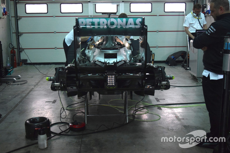 Mercedes W04
