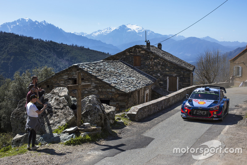 Thierry Neuville, Nicolas Gilsoul, Hyundai Motorsport Hyundai i20 Coupe WRC