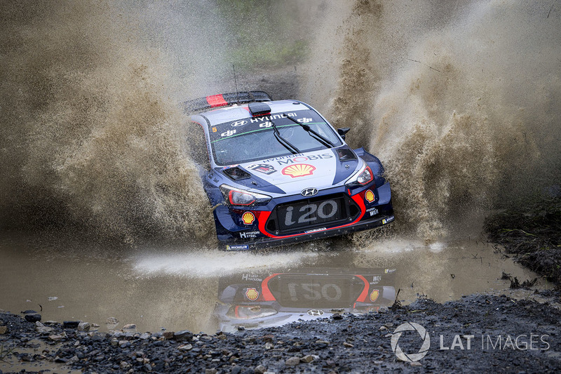 Thierry Neuville, Nicolas Gilsoul, Hyundai i20 WRC, Hyundai Motorsport