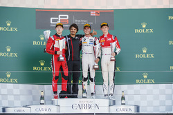 Podio: ganador de la carrera Anthoine Hubert, ART Grand Prix, segundo lugar Nikita Mazepin, ART Grand Prix, tercer puesto Callum Ilott, ART Grand Prix