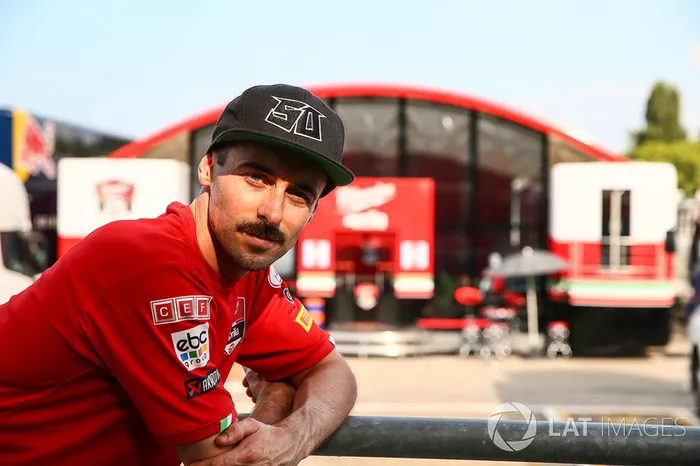 Eugene Laverty, Milwaukee Aprilia