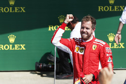 Yarış galibi Sebastian Vettel, Ferrari