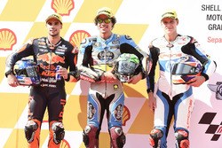 Le poleman Franco Morbidelli, Marc VDS, le deuxième Miguel Oliveira, Red Bull KTM Ajo, le troisième Fabio Quartararo, Pons HP 40