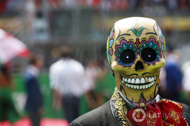 Calavera en la pista