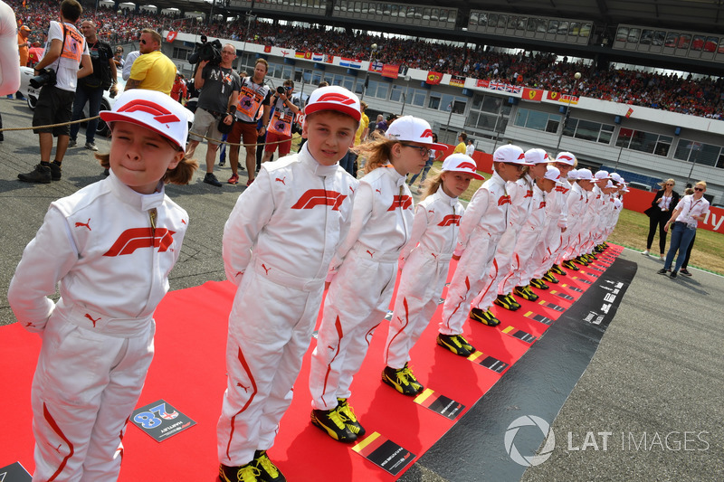 F1 2018 - Német Nagydíj - rajtrács, kulisszák mögött, felvonulás, sztárok...