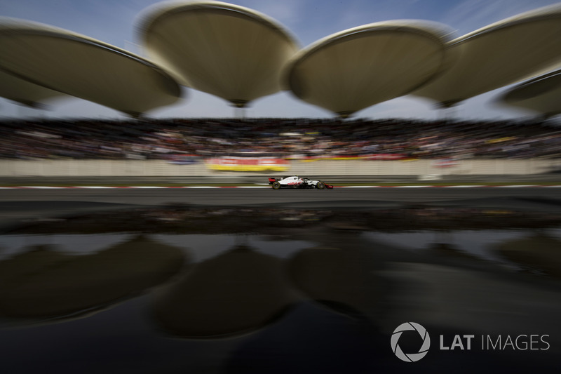 Kevin Magnussen, Haas F1 Team VF-18 Ferrari
