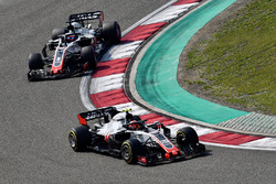 Кевин Магнуссен и Ромен Грожан, Haas F1 Team VF-18
