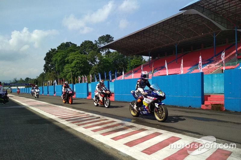 Yamaha Sunday Race