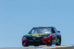 Martin Truex Jr., Furniture Row Racing, Toyota Camry 5-hour ENERGY/Bass Pro Shops