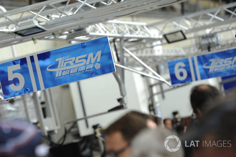#5 CEFC TRSM RACING Ginetta G60-LT-P1, #6 CEFC TRSM RACING Ginetta G60-LT-P1