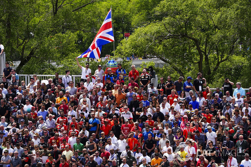 Crowds in a grandstand