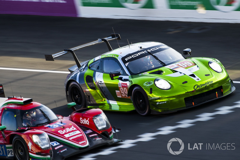 #99 Dempsey Proton Competition Porsche 911 RSR: Patrick Long, Tim Pappas, Spencer Pumpelly, #31 Dragonspeed Oreca 07: Roberto Gonzalez, Pastor Maldonado, Nathanael Berthon