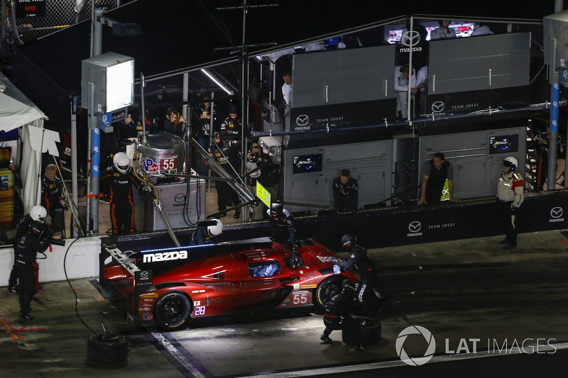 Pitstop, #55 Mazda Team Joest Mazda DPi, P: Jonathan Bomarito, Spencer Pigot, Harry Tincknell