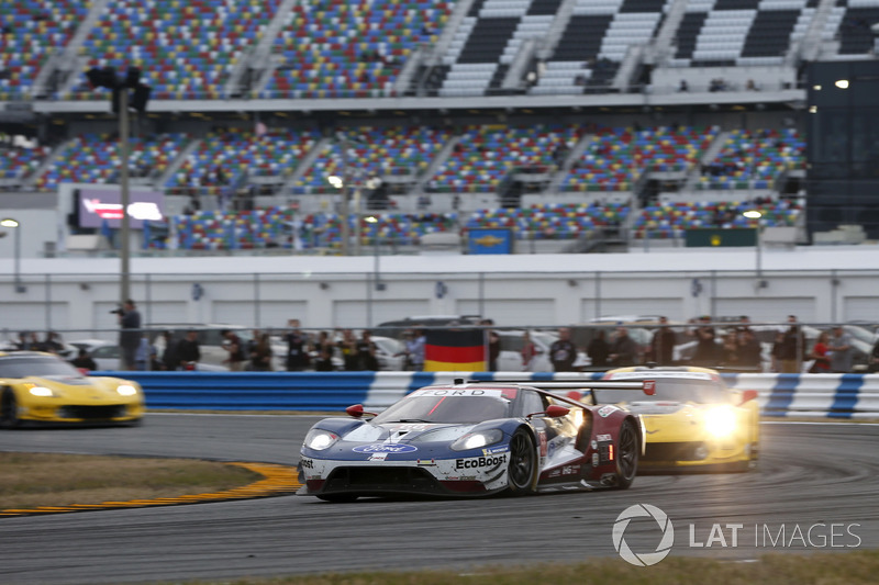 #66 Ford Performance Chip Ganassi Racing Ford GT: Joey Hand, Dirk Müller, Sebastien Bourdais