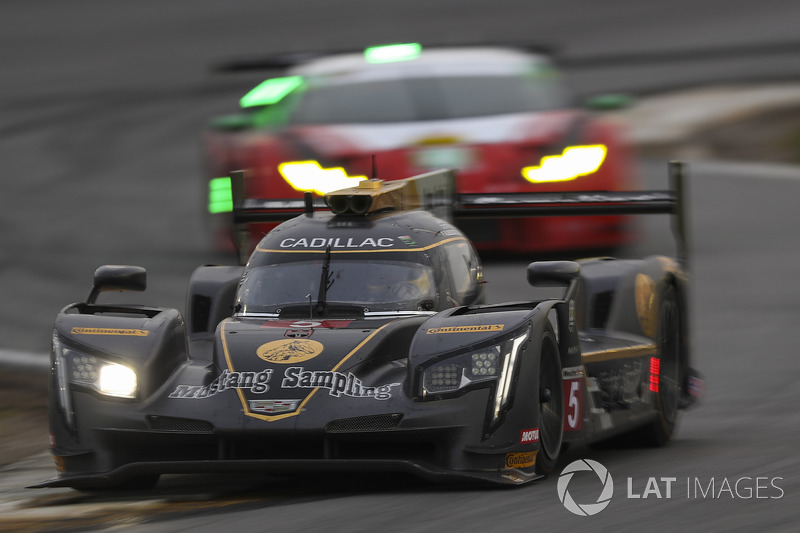 #5 Action Express Racing Cadillac DPi, P: Joao Barbosa, Christian Fittipaldi, Filipe Albuquerque