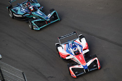 Felix Rosenqvist, Mahindra Racing. Mitch Evans, Jaguar Racing