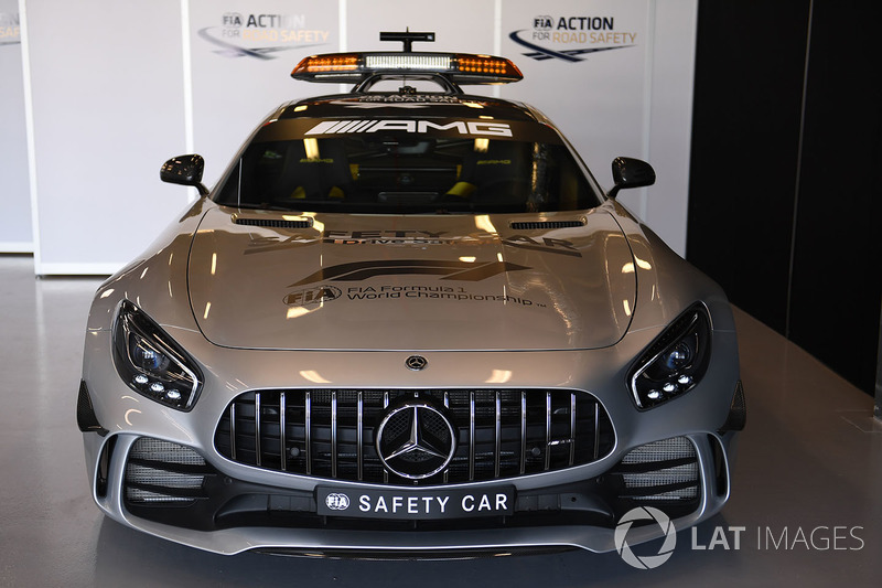 Safety car