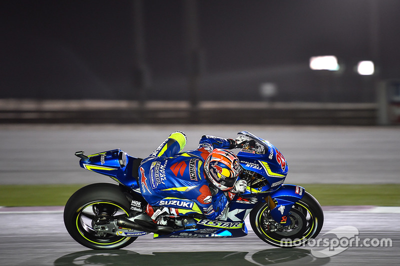 Viñales s'invite en première ligne
