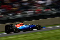 Pascal Wehrlein, Manor Racing MRT05