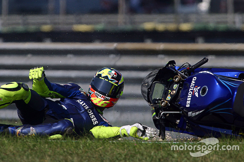Valentino Rossi cai