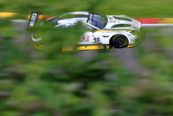 #98 Rowe Racing, BMW M6: Nicky Catsburg, Stef Dusseldorp