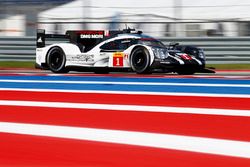 #1 Porsche Team Porsche 919 Hybrid: Timo Bernhard, Mark Webber, Brendon Hartley