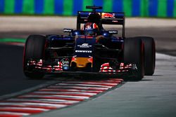 Daniil Kvyat, Scuderia Toro Rosso STR11