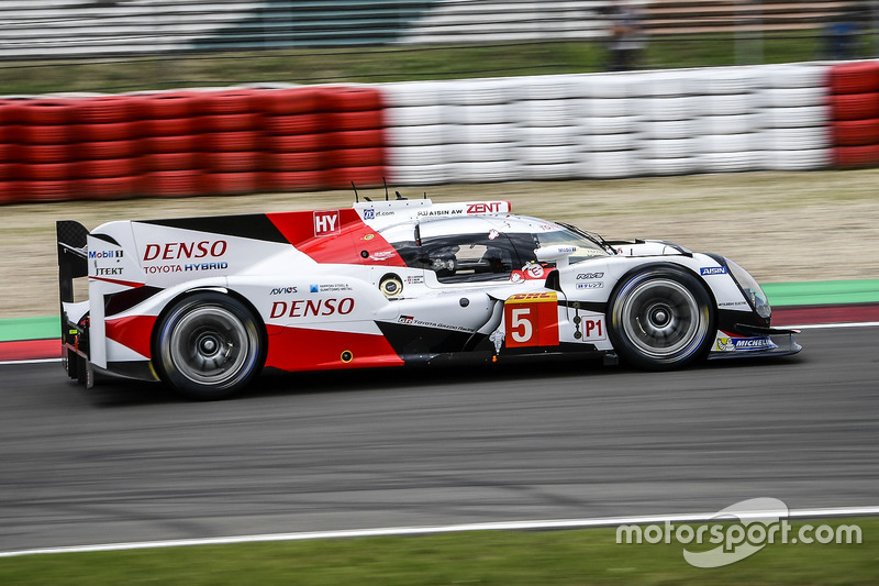 #5 Toyota Racing Toyota TS050 Hybrid: Anthony Davidson, Sébastien Buemi, Kazuki Nakajima