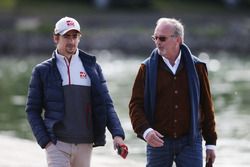 Esteban Gutiérrez, Haas F1 Team con Didier Coton, el manager de pilotos