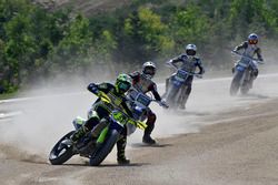 Valentino Rossi et les participants du Yamaha VR46 Master Camp