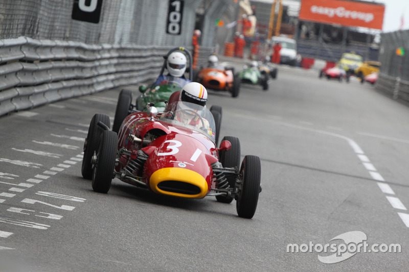 Formula junior, azione