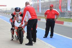 Danny Webb, Mahindra MGP30, e Mufaddal Choonia, Mahindra Racing SPA CEO