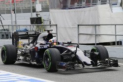 Carlos Sainz Jr., Scuderia Toro Rosso STR11